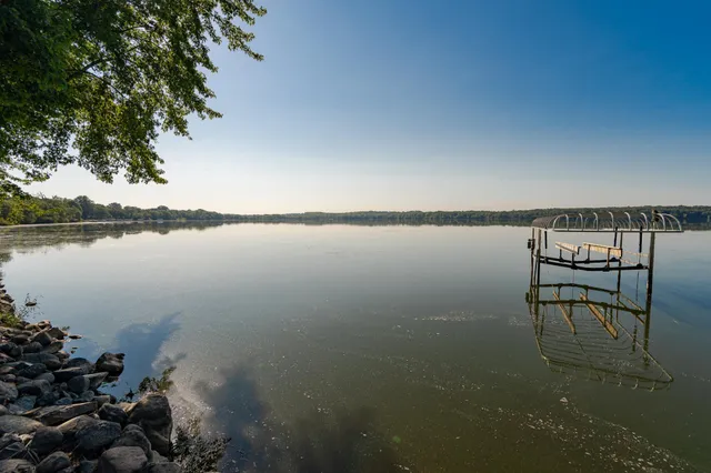 $750,000 | 13262 Sakatah Lake Road, Waterville, MN 56096