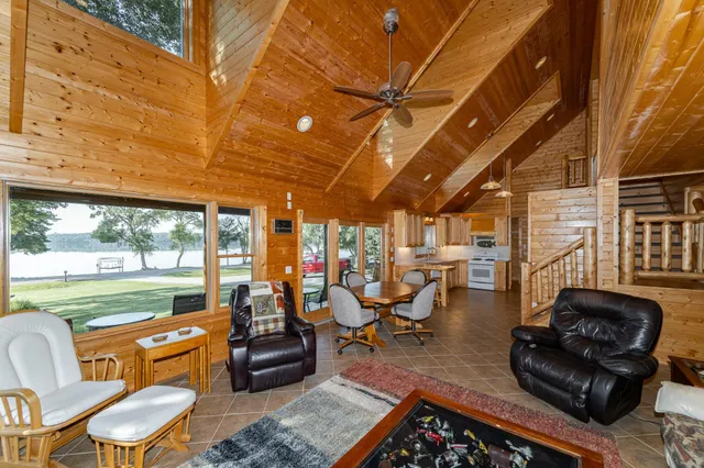 $750,000 | 13262 Sakatah Lake Road, Waterville, MN 56096