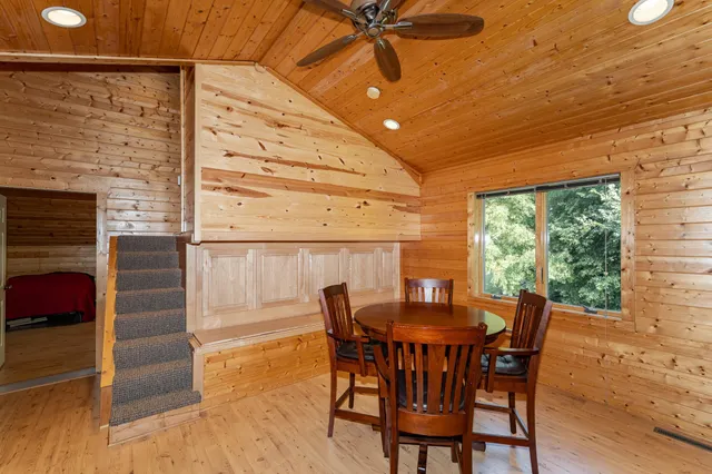 $750,000 | 13262 Sakatah Lake Road, Waterville, MN 56096