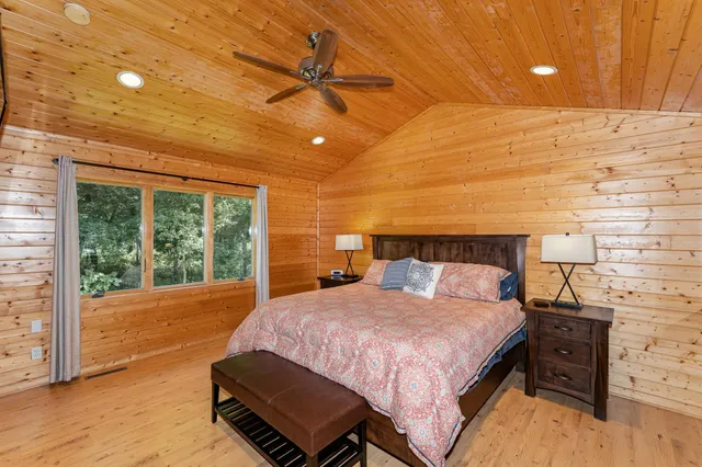 $750,000 | 13262 Sakatah Lake Road, Waterville, MN 56096