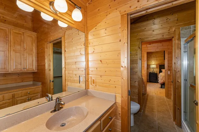 $750,000 | 13262 Sakatah Lake Road, Waterville, MN 56096