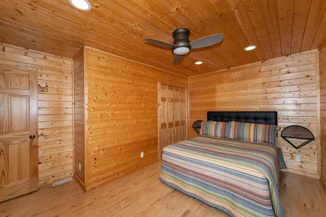 $750,000 | 13262 Sakatah Lake Road, Waterville, MN 56096