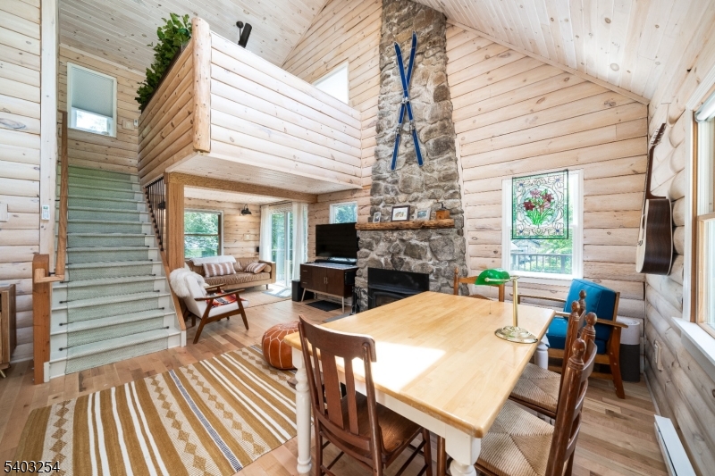 30 Onteora Road Vernon, NJ 07422 - Photo 3 of 30