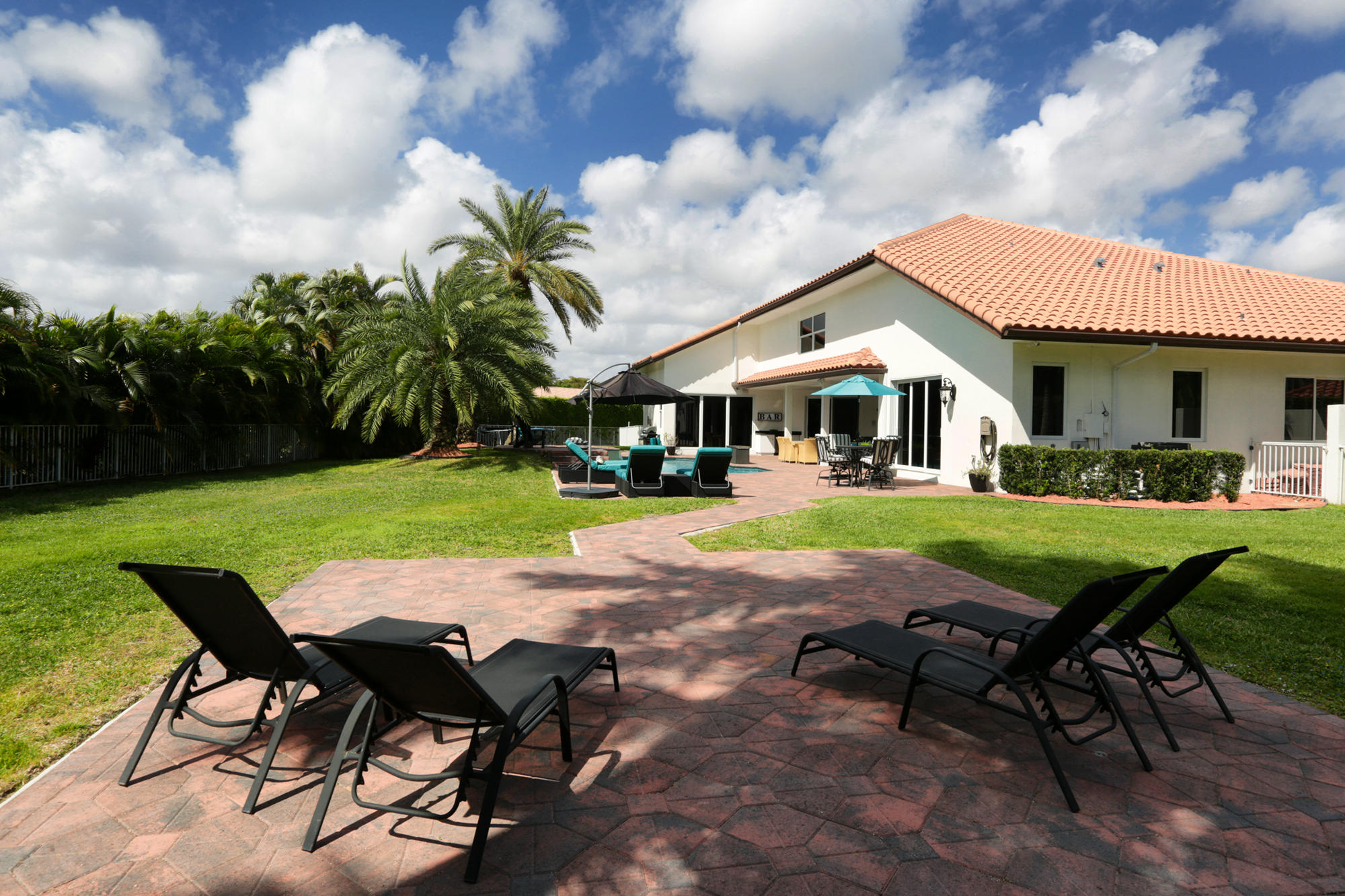 1360 Southwest 21st Avenue Boca Raton, FL 33486 - Photo 3 of 37 Back Yard View