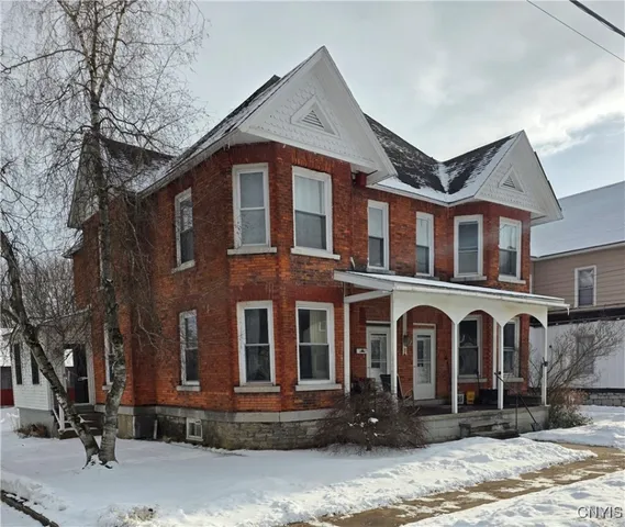 $250,000 | 9 Ann Street, St. Johnsville, NY 13452