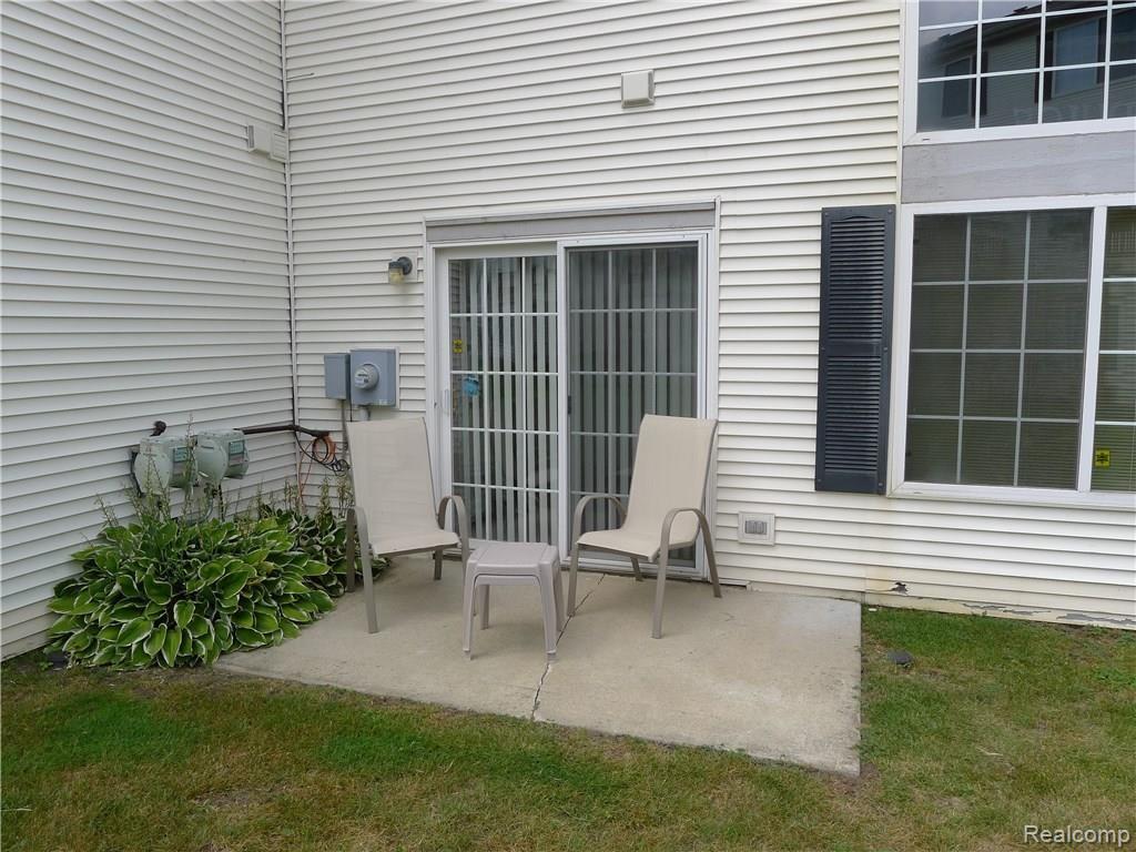 278 Oak Ridge Drive, Unit 88 Pontiac, MI 48341 - Photo 27 of 29