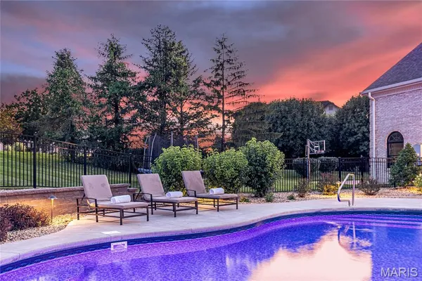 $1,839,000 | 32 Rathfarnum Lane, Weldon Spring, MO 63304