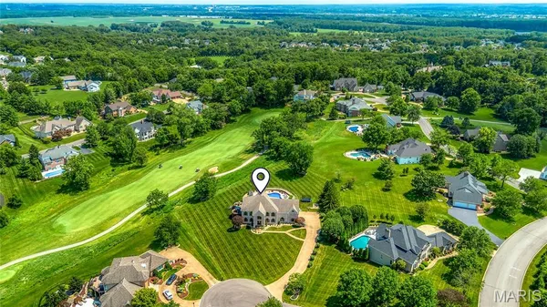 $1,839,000 | 32 Rathfarnum Lane, Weldon Spring, MO 63304