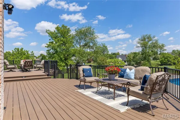 $1,839,000 | 32 Rathfarnum Lane, Weldon Spring, MO 63304