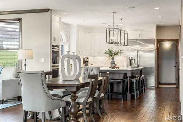 $1,839,000 | 32 Rathfarnum Lane, Weldon Spring, MO 63304
