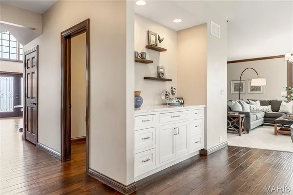 $1,839,000 | 32 Rathfarnum Lane, Weldon Spring, MO 63304