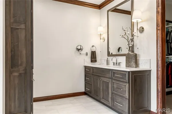 $1,839,000 | 32 Rathfarnum Lane, Weldon Spring, MO 63304