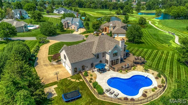 $1,839,000 | 32 Rathfarnum Lane, Weldon Spring, MO 63304