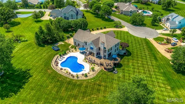 $1,839,000 | 32 Rathfarnum Lane, Weldon Spring, MO 63304