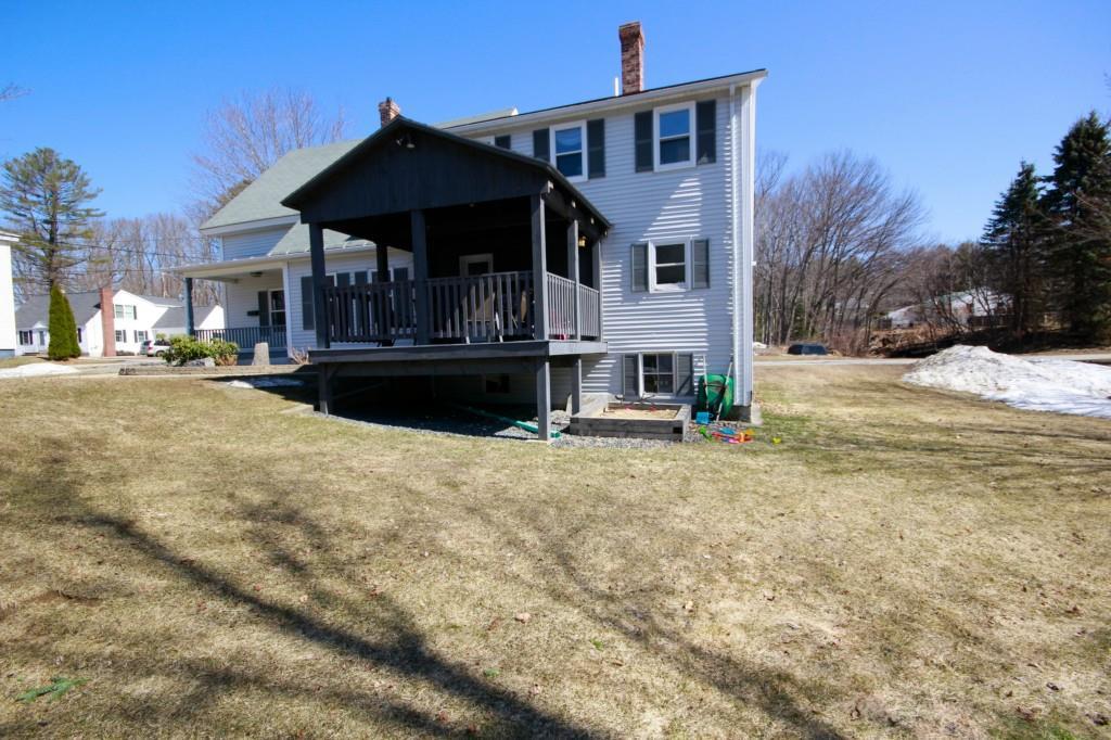11 George Street Springvale, ME 04083 - Photo 3 of 32 Photo