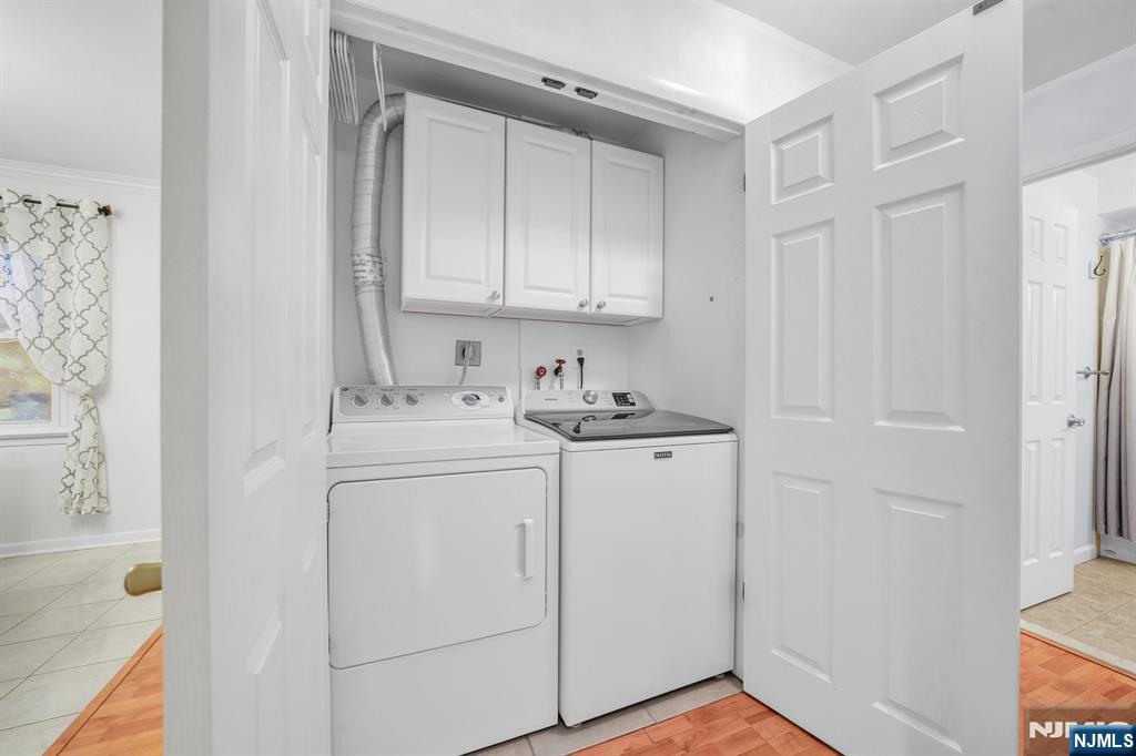 22 Woodlot Road Wayne, NJ 07470 - Photo 11 of 34