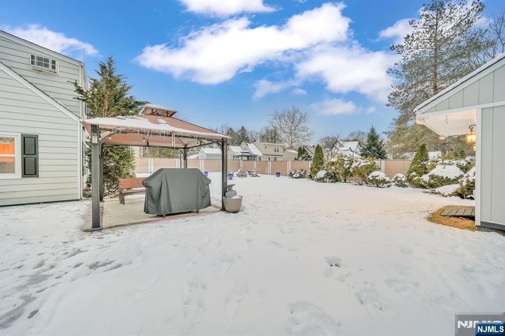 22 Woodlot Road Wayne, NJ 07470 - Photo 25 of 34