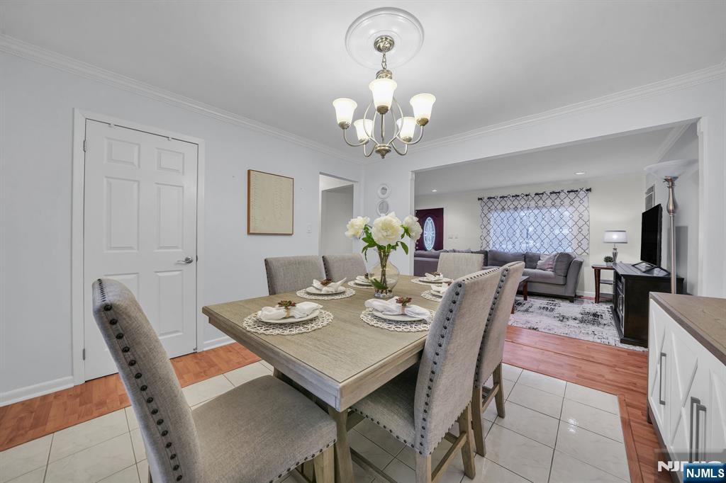 22 Woodlot Road Wayne, NJ 07470 - Photo 9 of 34