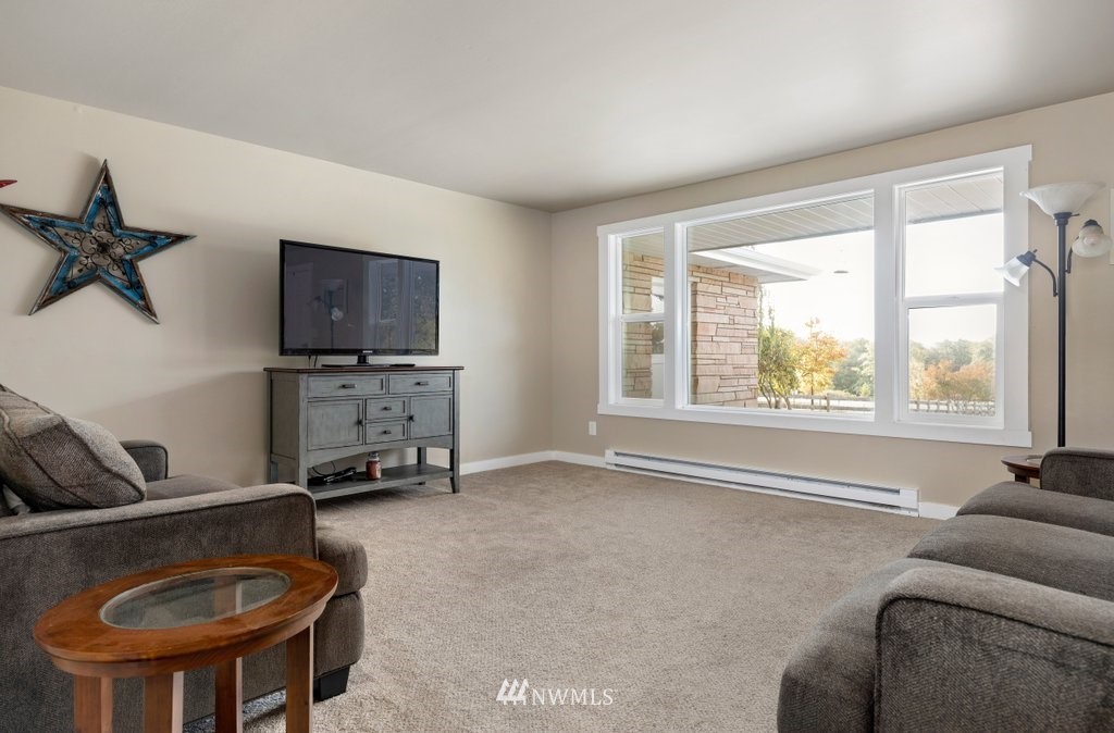 37440 State Rte 20 Oak Harbor, WA 98277 - Photo 25 of 35