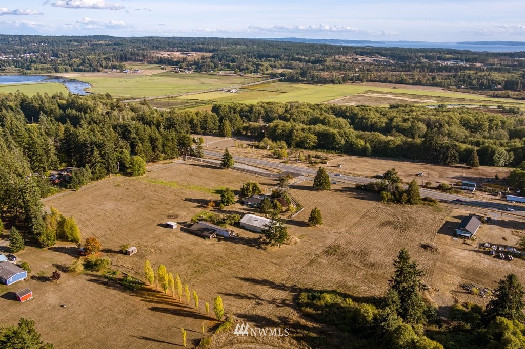 37440 State Rte 20 Oak Harbor, WA 98277 - Photo 4 of 35