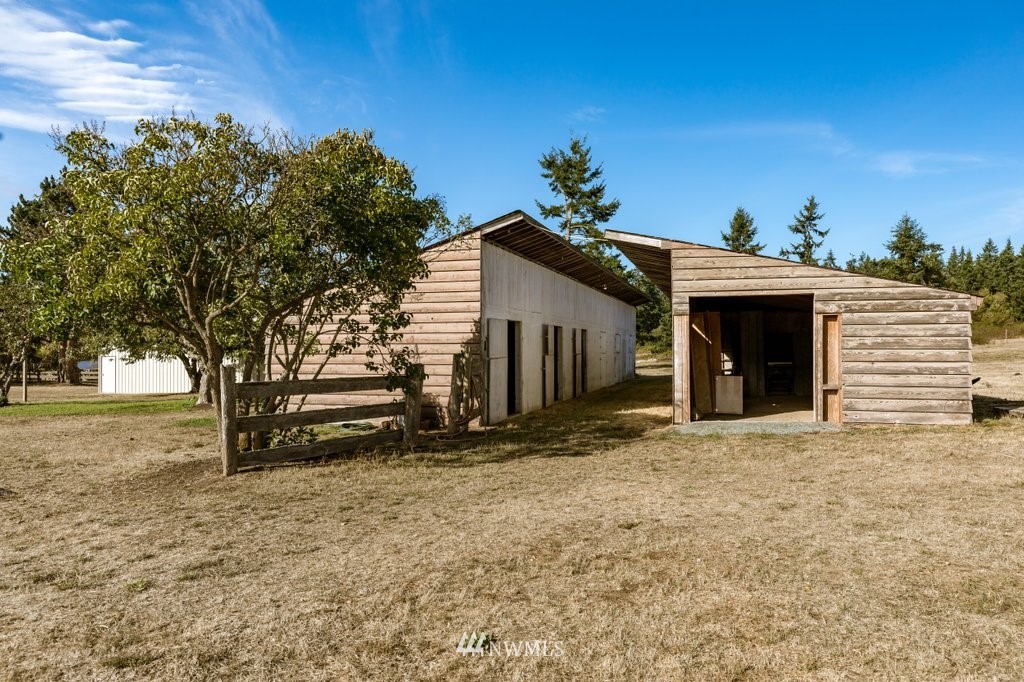 37440 State Rte 20 Oak Harbor, WA 98277 - Photo 10 of 35