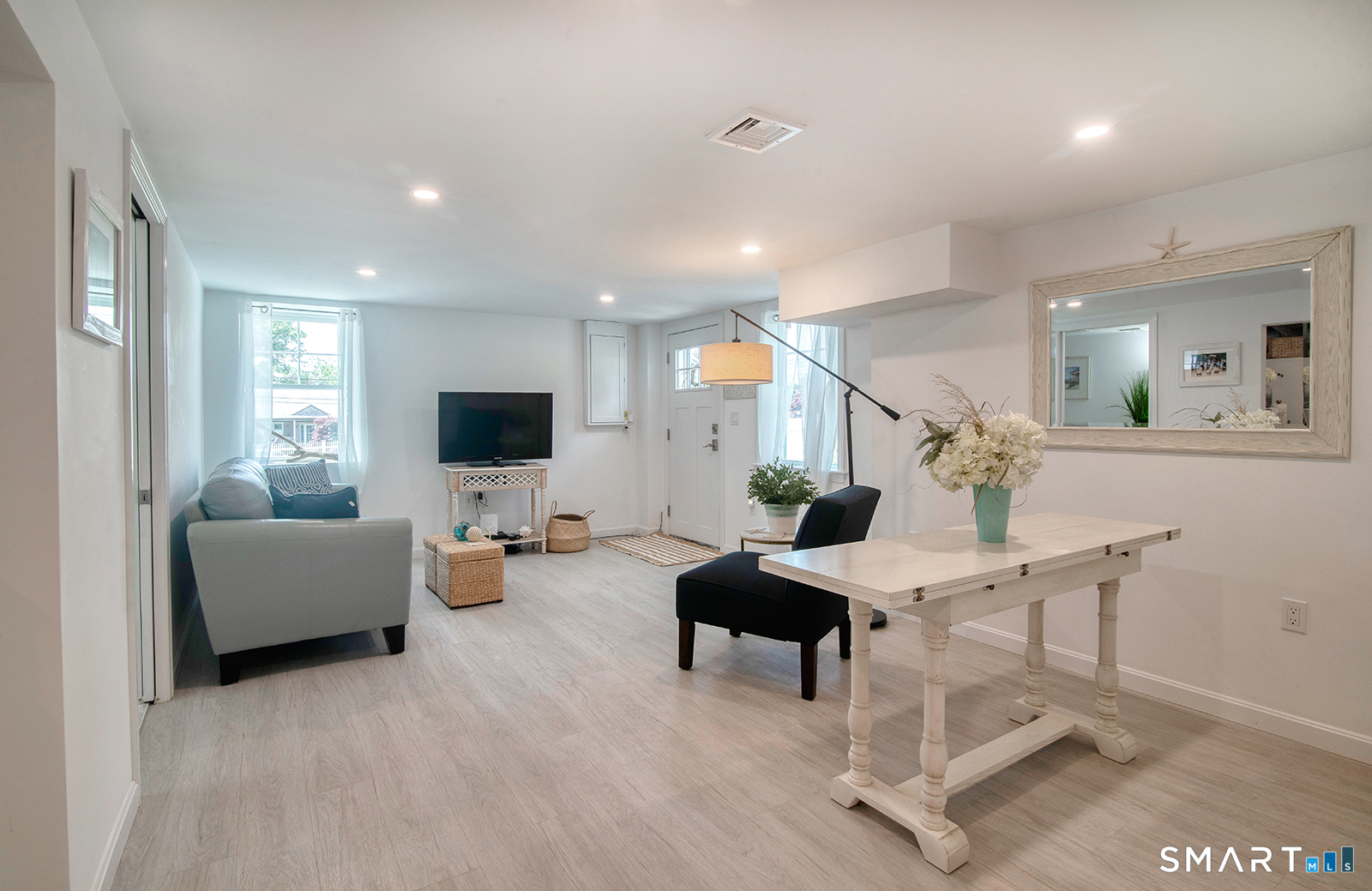 21 Overlook Avenue Groton, CT 06355 - Photo 16 of 30