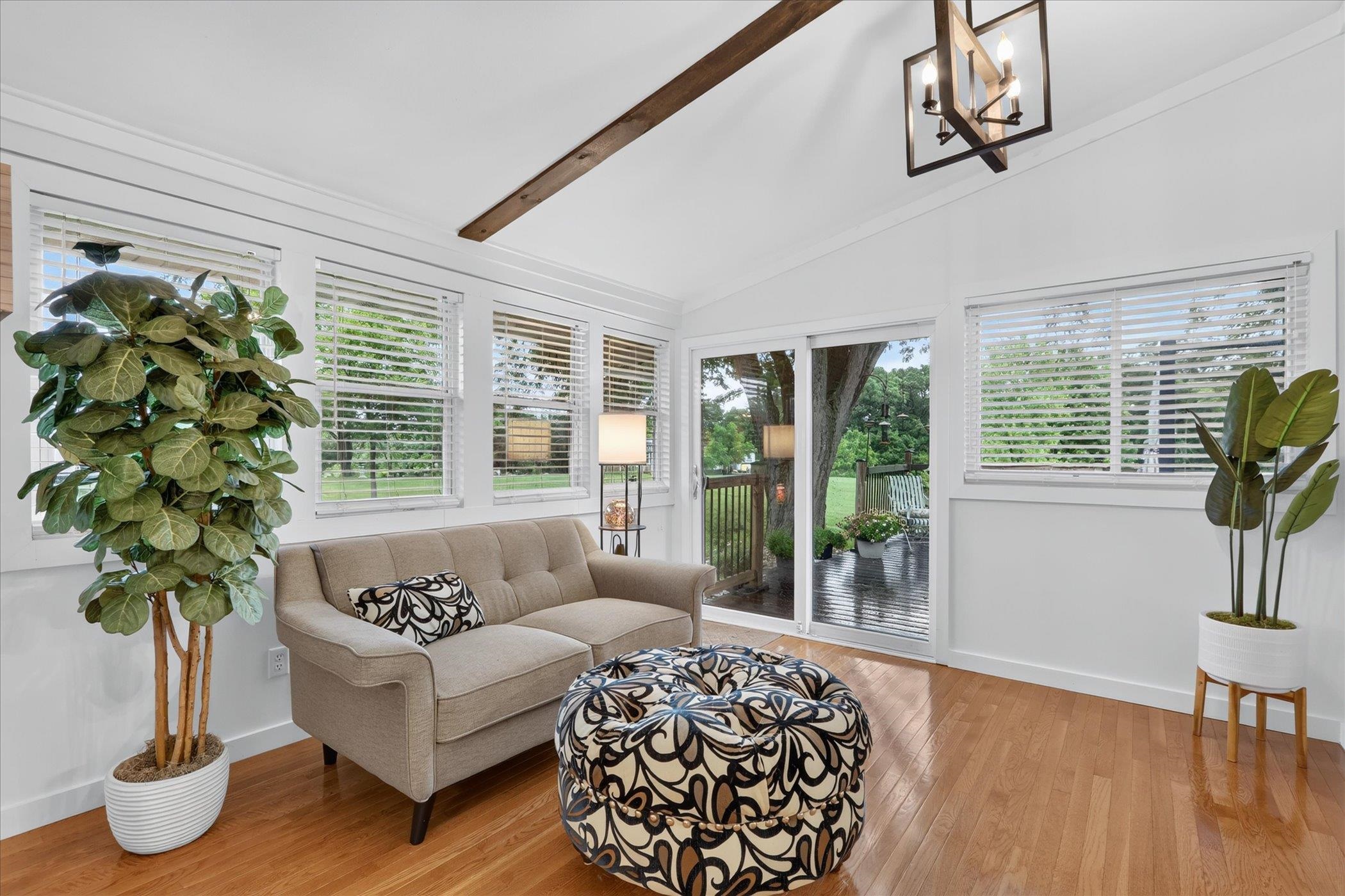 10721 Grover Oaks Road Roscoe, IL 61073 - Photo 15 of 61 Gallery Image 15