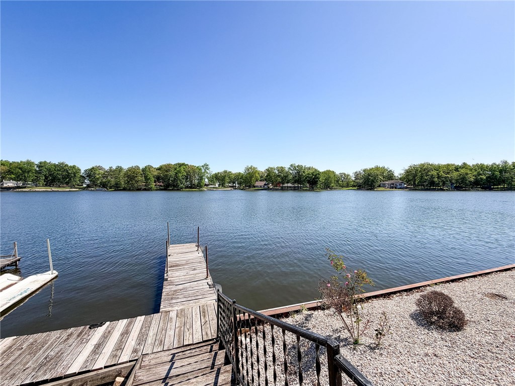 205 Sycamore Road Paris, IL 61944 - Photo 5 of 44