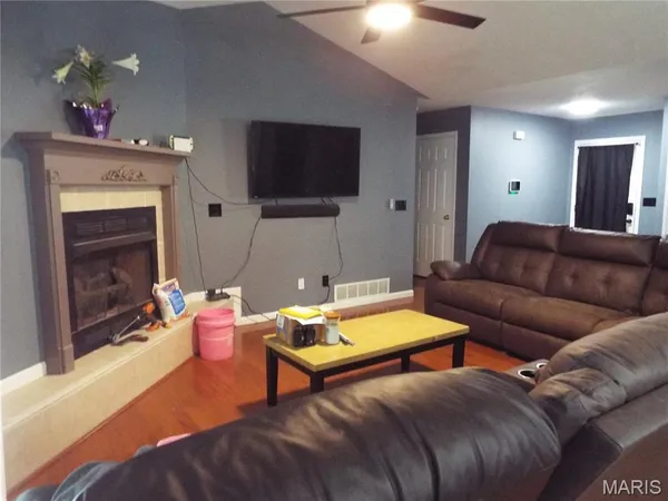 $325,000 | 139 Lyle Curtis Circle, Waynesville, MO 65583