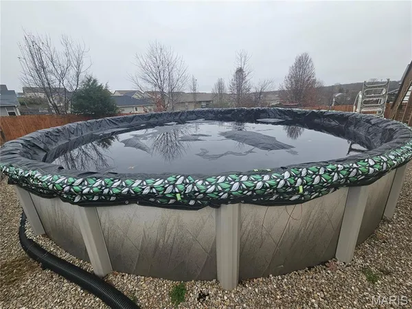 $325,000 | 139 Lyle Curtis Circle, Waynesville, MO 65583