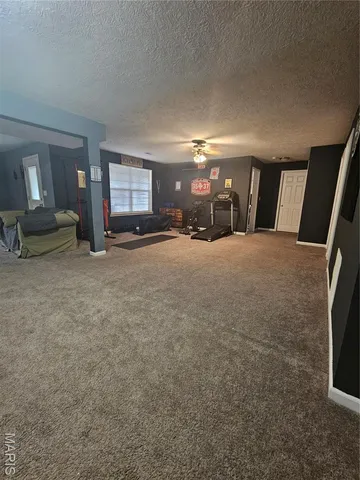 $335,000 | 139 Lyle Curtis Circle, Waynesville, MO 65583