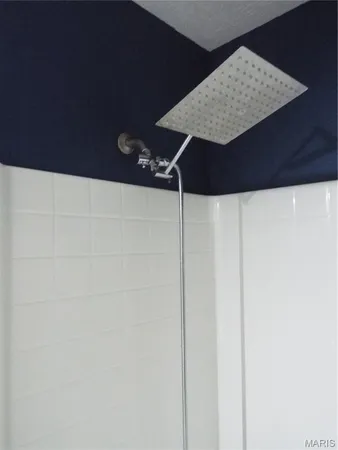 $325,000 | 139 Lyle Curtis Circle, Waynesville, MO 65583