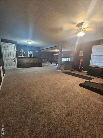 $330,000 | 139 Lyle Curtis Circle, Waynesville, MO 65583