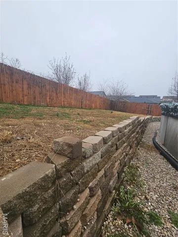 $330,000 | 139 Lyle Curtis Circle, Waynesville, MO 65583