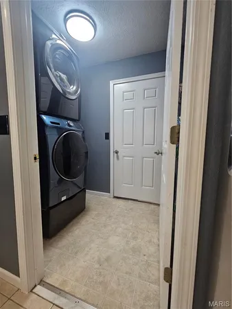 $325,000 | 139 Lyle Curtis Circle, Waynesville, MO 65583