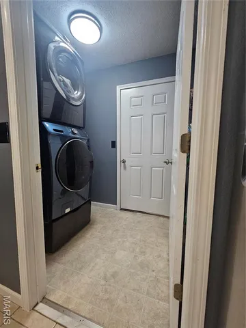 $335,000 | 139 Lyle Curtis Circle, Waynesville, MO 65583