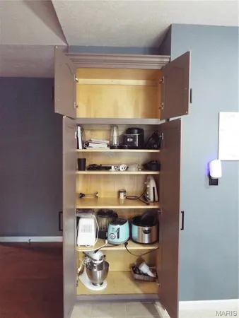 $325,000 | 139 Lyle Curtis Circle, Waynesville, MO 65583