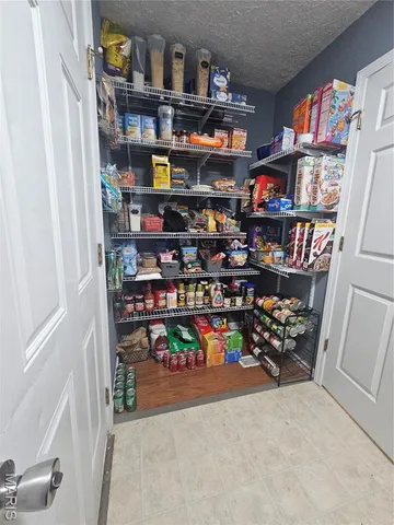 $330,000 | 139 Lyle Curtis Circle, Waynesville, MO 65583