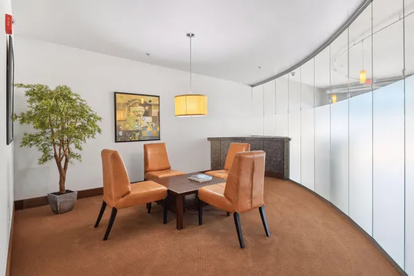 $1,550 | 15 East Franklin Avenue, Unit 322, Minneapolis, MN 55404