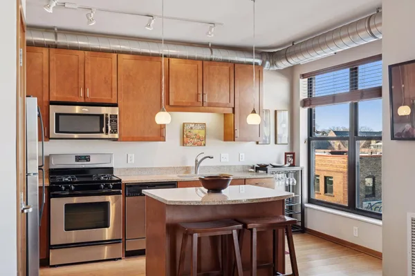 $1,550 | 15 East Franklin Avenue, Unit 322, Minneapolis, MN 55404