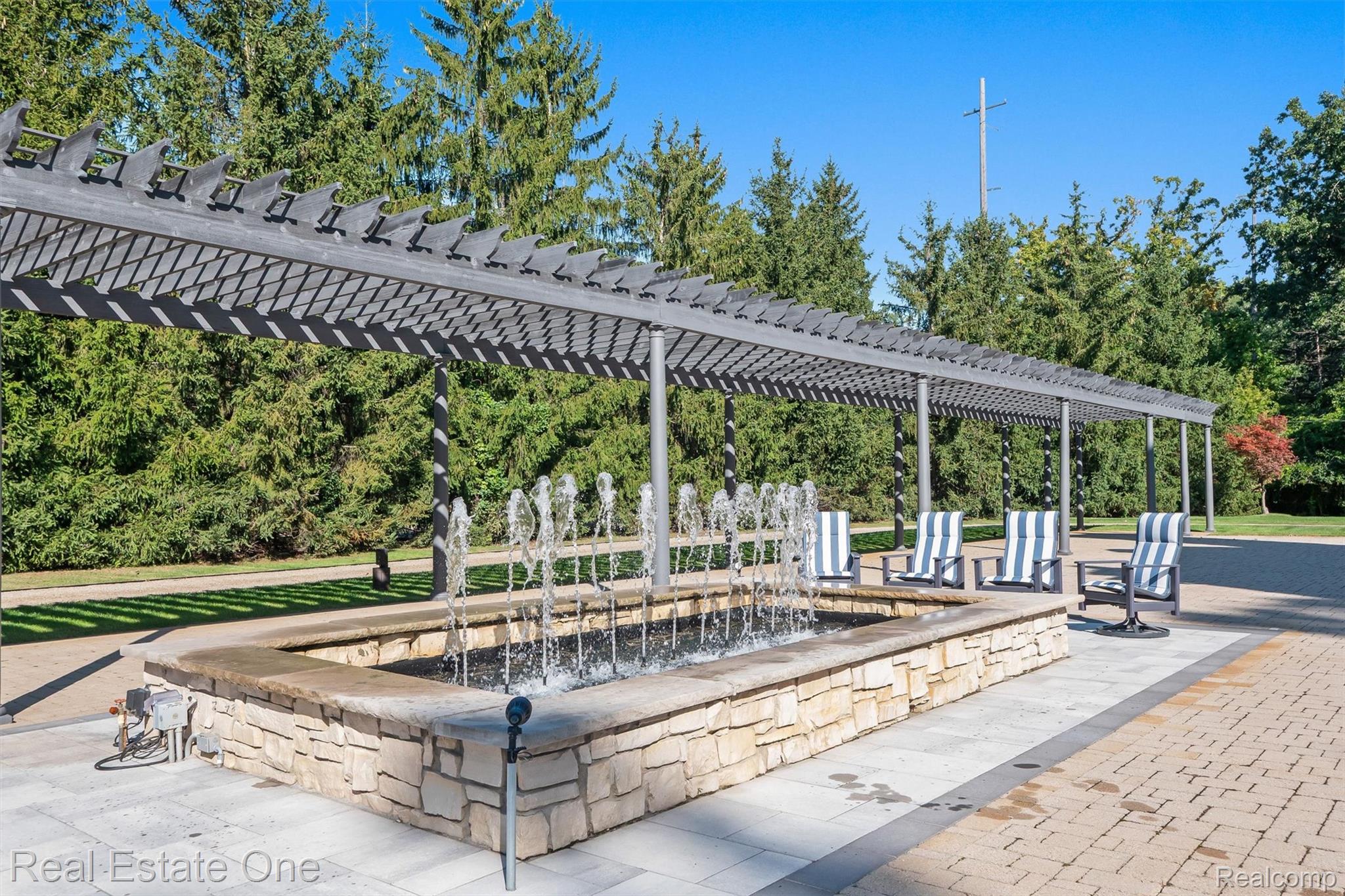 1343 Orchard Ridge Road Bloomfield Hills, MI 48304 - Photo 47 of 58 015-Orchard Ridge-6.jpg
