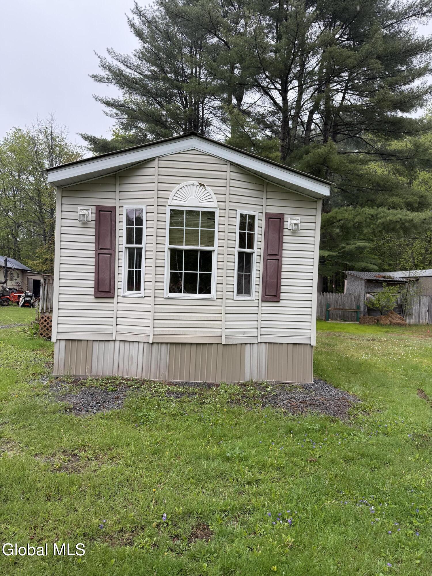 980 Murray Road, Unit 8 Greenfield, NY 12850 - Photo 2 of 15 IMG_3922