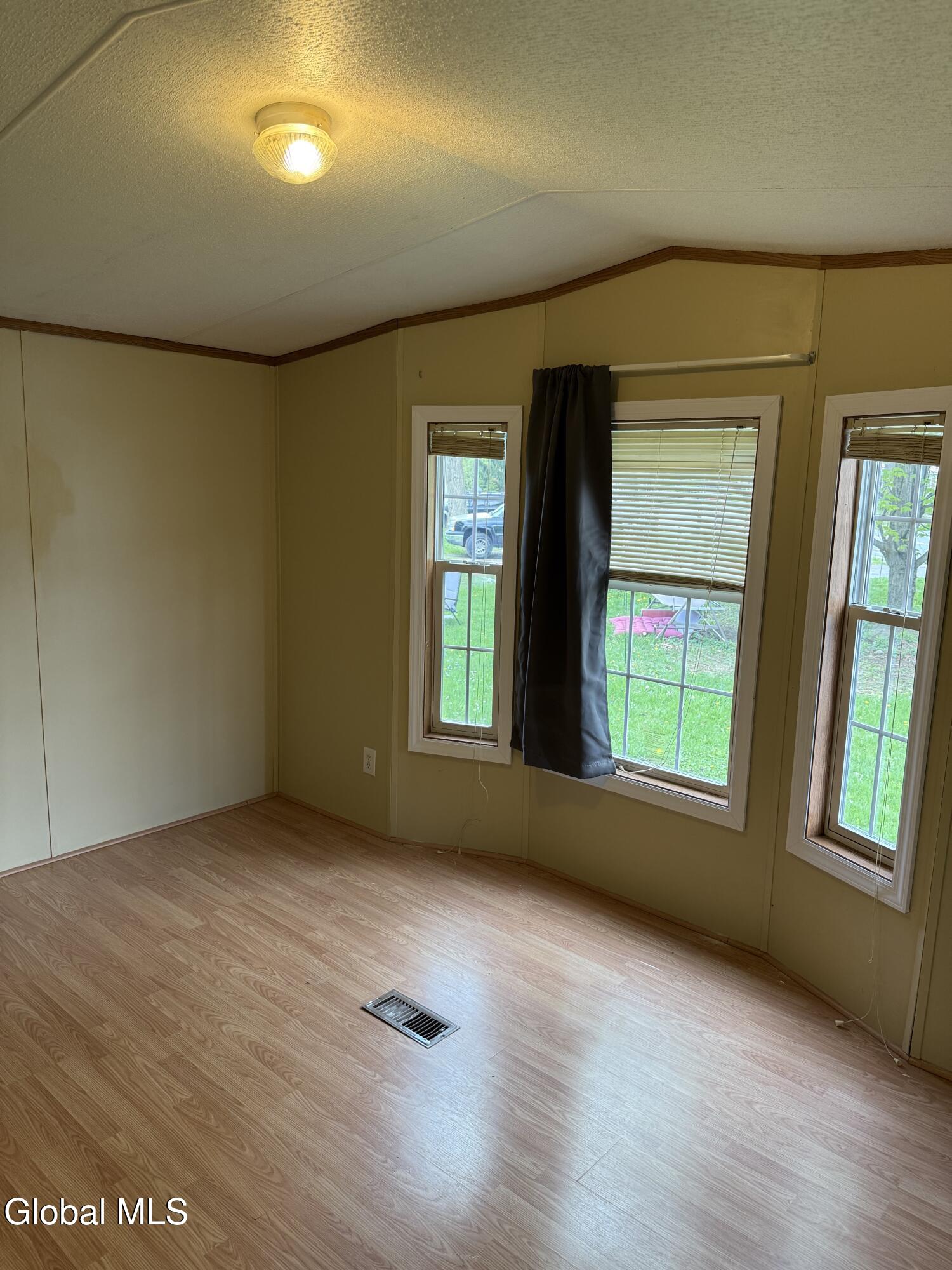 980 Murray Road, Unit 8 Greenfield, NY 12850 - Photo 8 of 15 IMG_3857