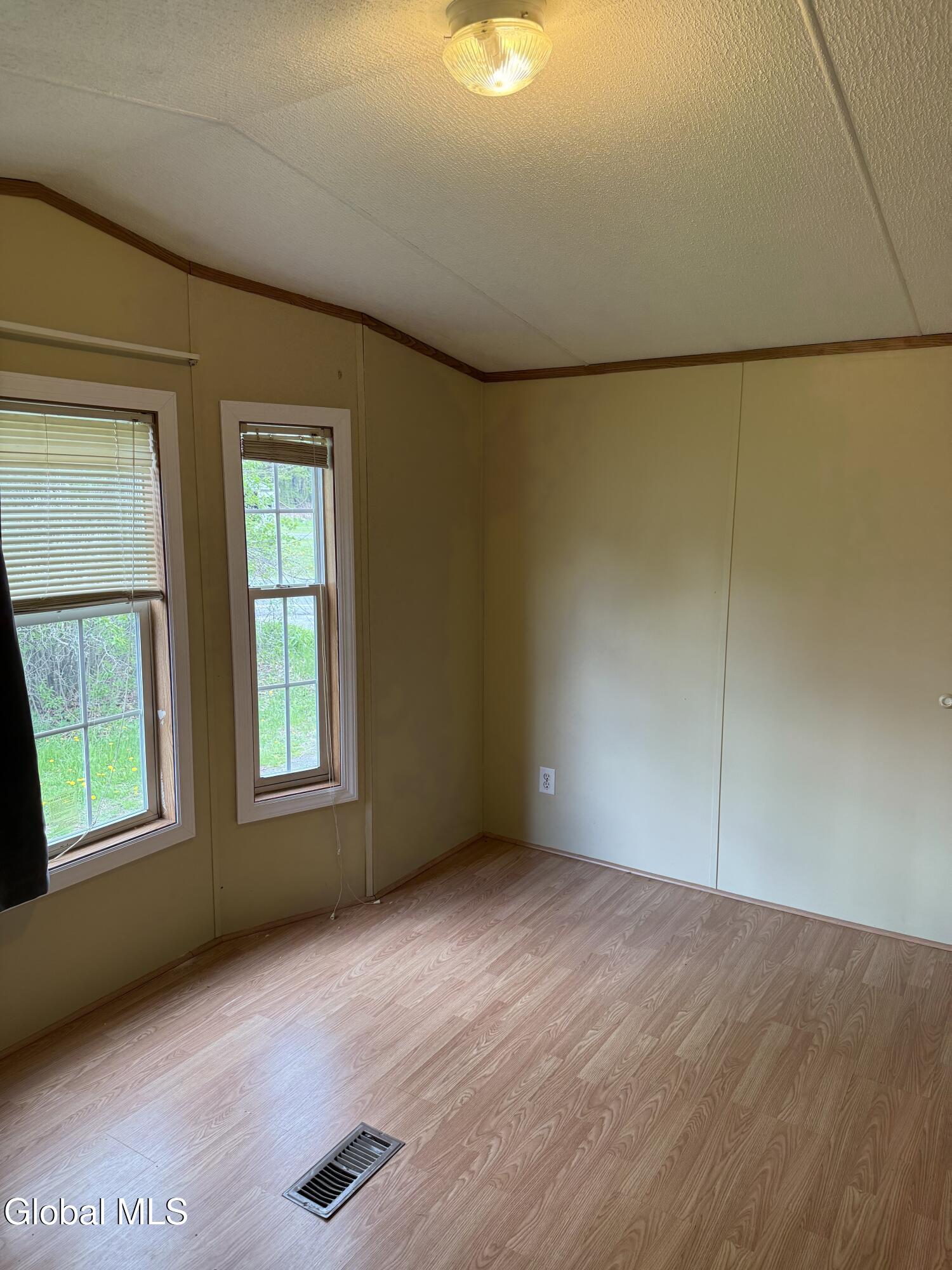 980 Murray Road, Unit 8 Greenfield, NY 12850 - Photo 9 of 15 IMG_3858
