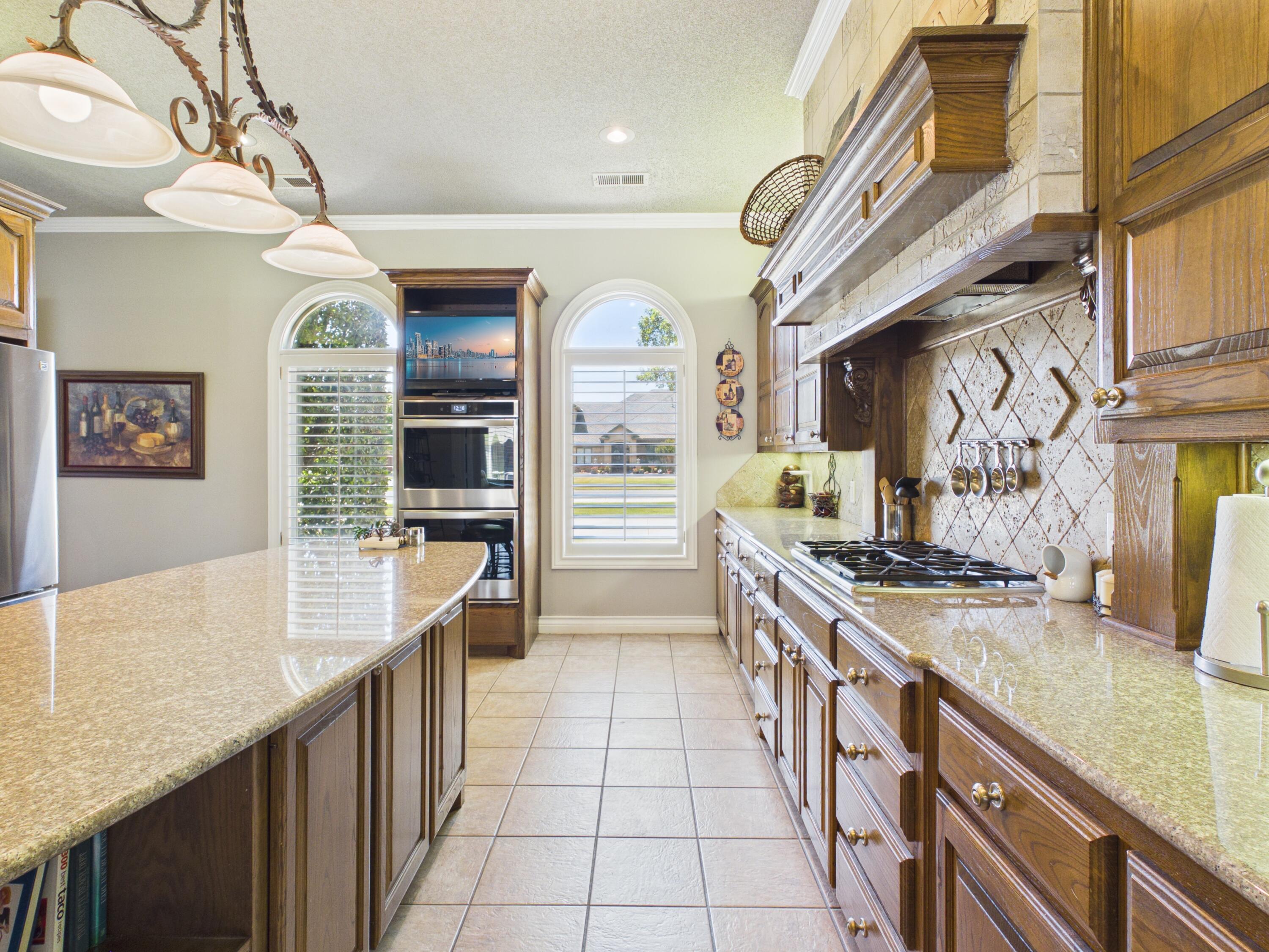 3522 158th Street Lubbock, TX 79423 - Photo 45 of 119 CAM06369G6-PR0019-STILL048