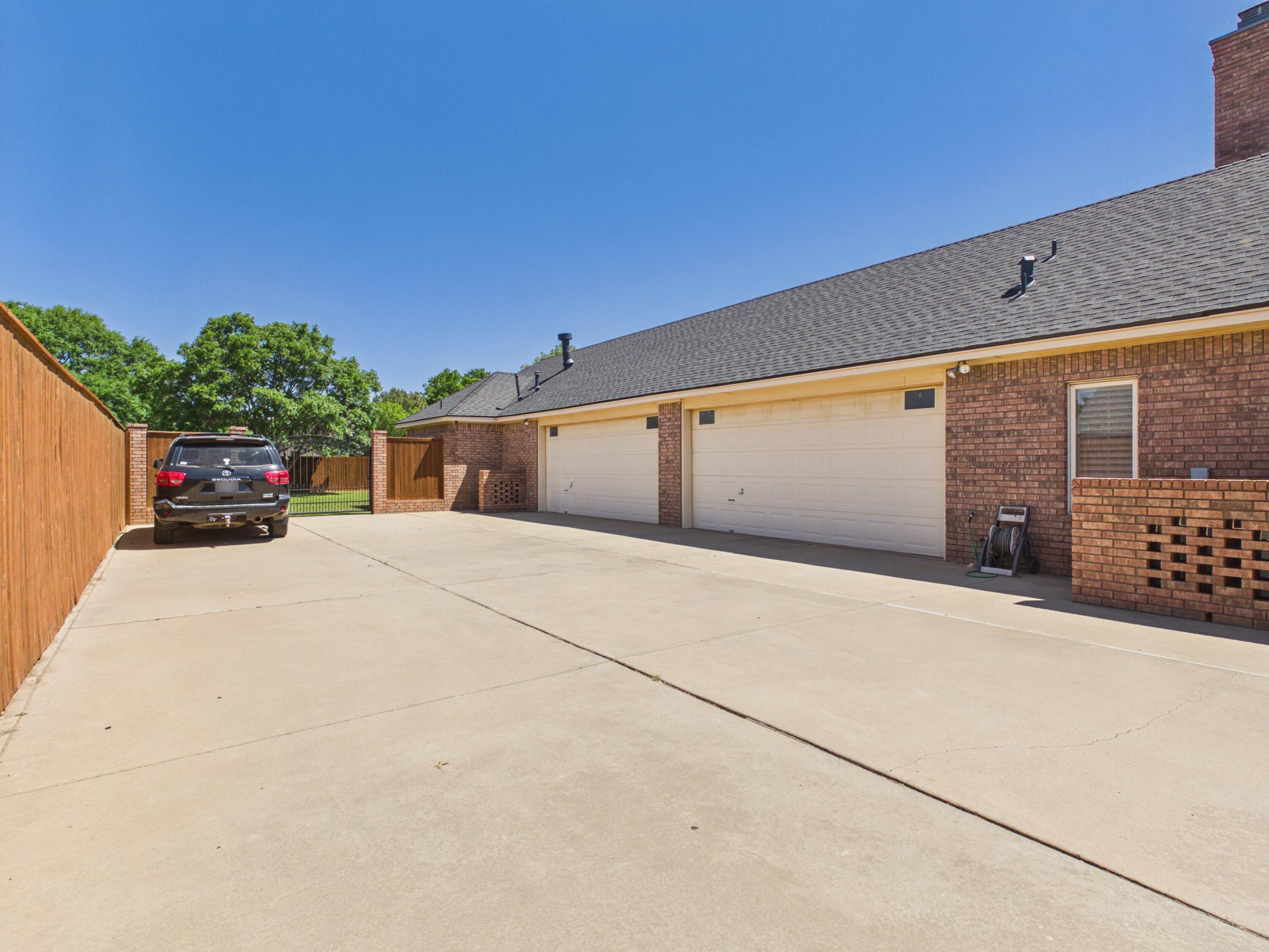 3522 158th Street Lubbock, TX 79423 - Photo 6 of 119 CAM06369G6-PR0019-STILL008