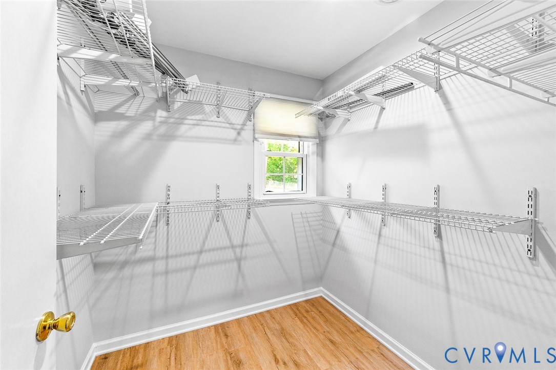 3815 Kingsland Road North Chesterfield, VA 23237 - Photo 15 of 40 a view of a balcony with painted walls