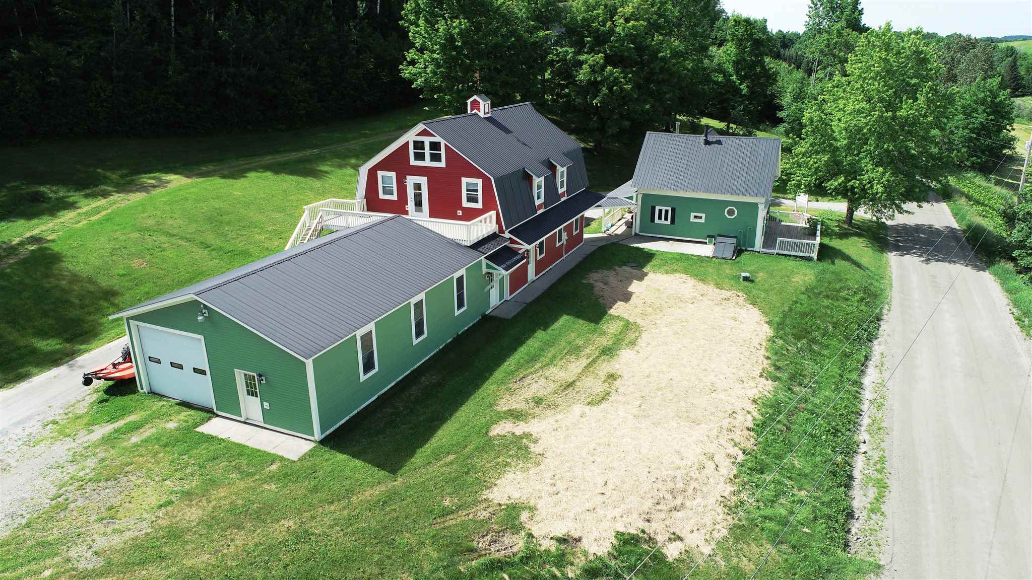 490 Orton Road Walden, VT 05836 - Photo 9 of 40