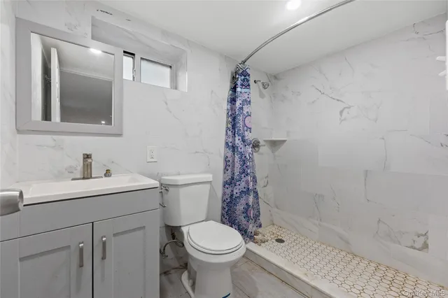 $1,199,000 | 48-35 Clearview Expressway | Bayside