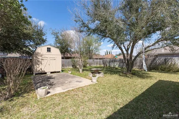 $1,800 | 1801 Crown Pointe Boulevard, Mission, TX 78572